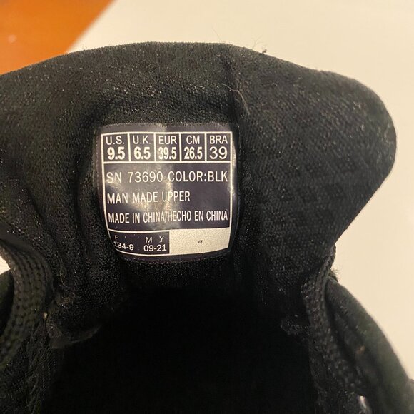 Skechers Air-Cooled Memory Foam sneakers runners US 9.5 Blk - Picture 2 of 4